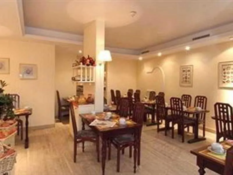 Hotel Caravelle